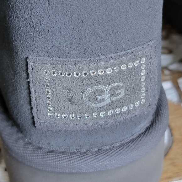 UGG Mini Bailey Button Bling Suede Boot - Picture 7 of 10